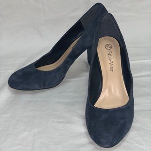 Wide width block heel